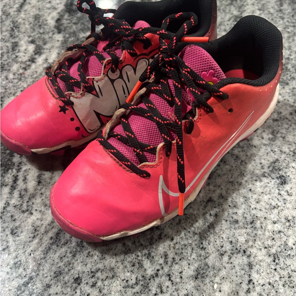 Nike Vibrant Pink and Black softball cleats